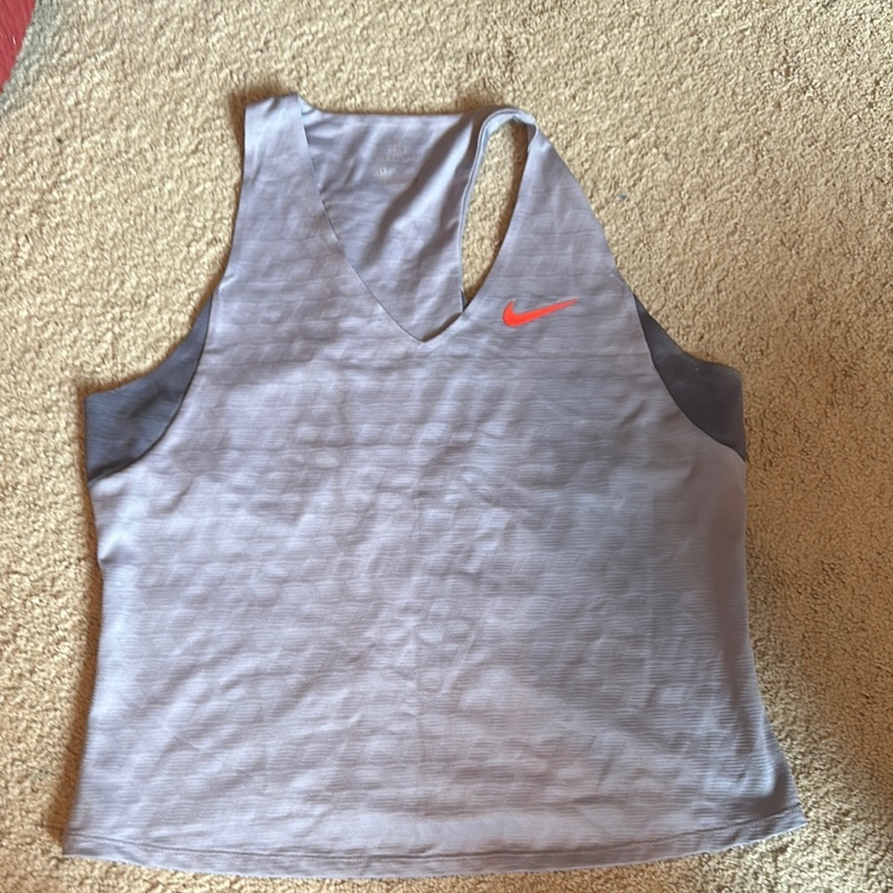 Nike fitted stretchy racer back tank